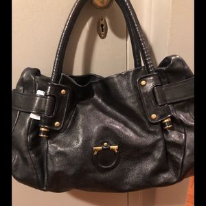 Fabulous vintage Salvatore Ferragamo black leather shoulder bag